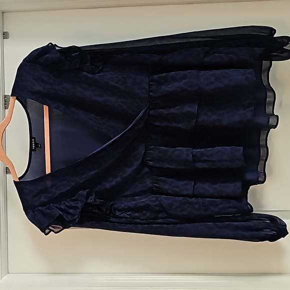 Torrid size 1 EUC Animal Print Top - Picture 2 of 10